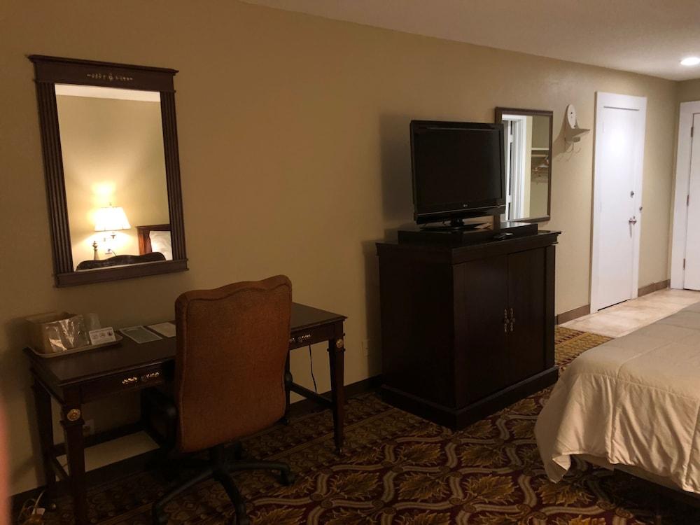 Whalers Inn And Suites New Bedford Eksteriør billede